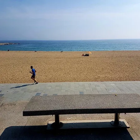 Rambla Poblenou&mar Bella Барселона